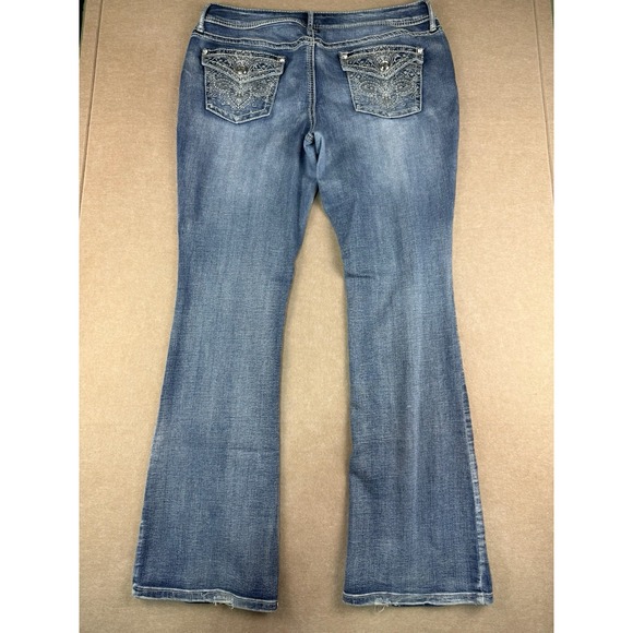 APT 9 Jeans Womens Size 12 Blue Bootcut Embellished Pockets Stretch Mid Rise - Picture 2 of 12